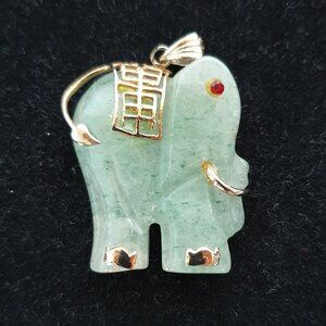 Vintage Genuine Pale Green Jade Elephant Amulet Pendant – Good Fortune Necklace